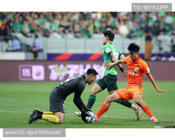 北京国安首发阵容揭晓决战足协杯决赛共赴荣耀之路一起加油!